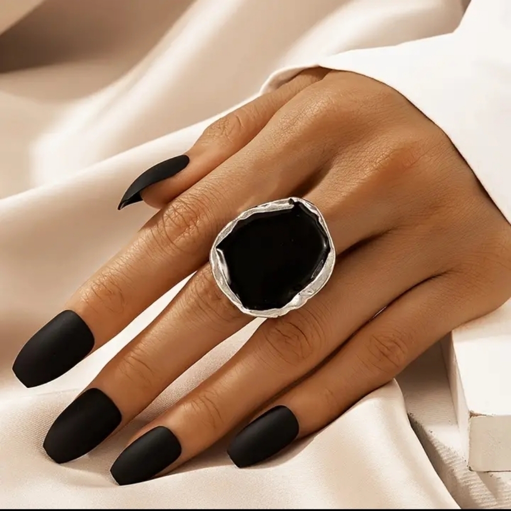 Silver Plated Uniquely Shaped Edge Black Oil drip Statement Ring